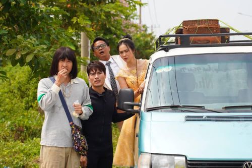 'Làm giàu với ma 2': Khi những gương mặt quen bước ra khỏi vùng an toàn