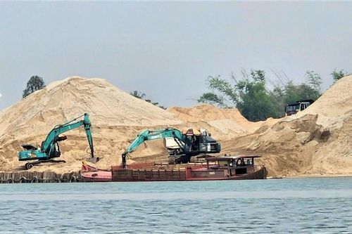 TP Đà Nẵng: Yêu cầu báo cáo tình trạng khai thác và giá bán cát