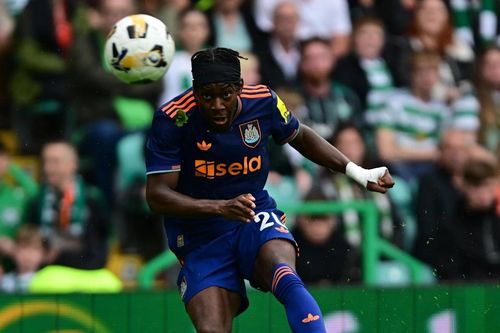 Newcastle thua thảm