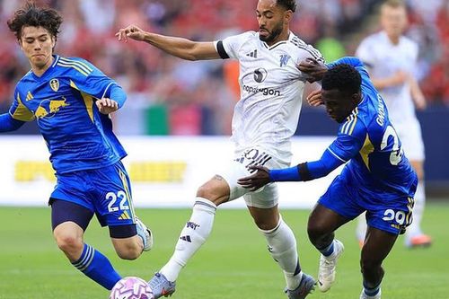 MU hòa nhạt nhòa Leeds trong trận ra mắt lặng lẽ của Matheus Cunha