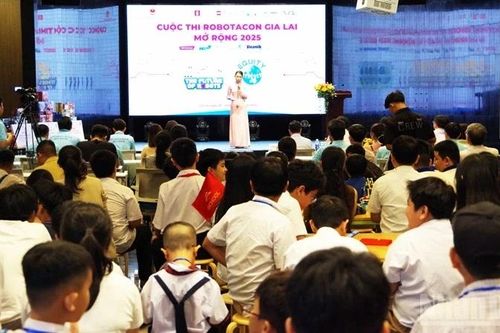 Khai mạc giải Robotacon Gia Lai mở rộng 2025