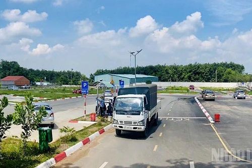 Bộ Xây dựng ban hành quy định mới về đào tạo và cấp giấy phép lái xe
