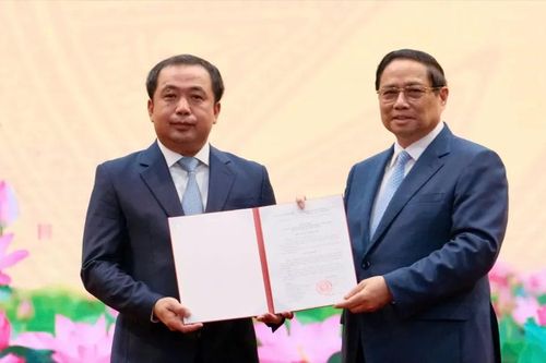 Thủ tướng giao quyền Bộ trưởng Bộ NN-MT cho ông Trần Đức Thắng
