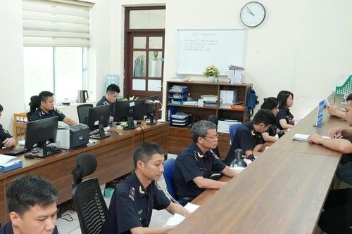 Ưu đãi thủ tục hải quan cho công nghiệp bán dẫn