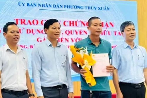 Phường đầu tiên tại Huế cấp sổ đỏ cho dân sau khi vận hành theo mô hình mới