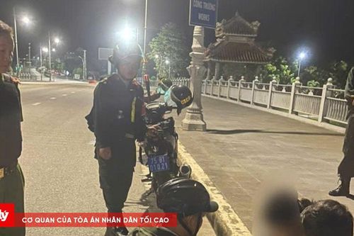 Cảnh sát cơ động Huế cứu kịp thời một nữ sinh định nhảy cầu