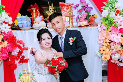 Cô dâu An Giang cao 90cm lấy người như ý, xúc động trước lời dặn của bố mẹ chồng
