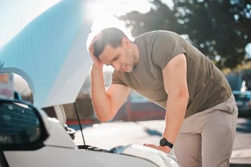 3 bước kiểm tra xe này có thể cứu bạn khỏi cảnh 'nằm đường' giữa ngày hè