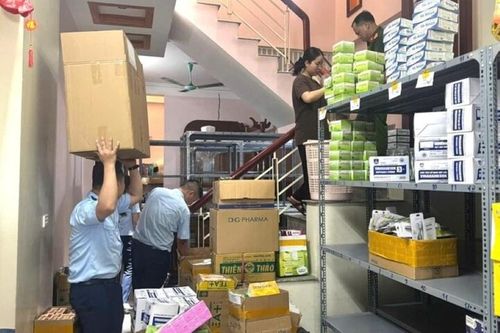 Khởi tố vụ án hình sự buôn bán thuốc giả tại một công ty dược