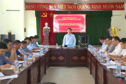 Đoàn công tác của Ban Thường vụ Tỉnh ủy kiểm tra công tác tổ chức, hoạt động theo mô hình chính quyền địa phương 2 cấp xã Tà Tổng