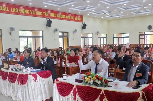 Đảng bộ xã Đam Rông 2 hoàn thành Đại hội Chi bộ trực thuộc