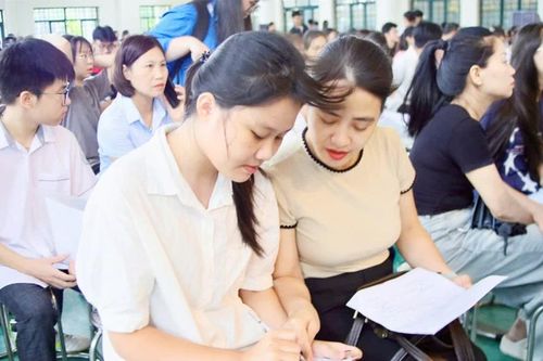 Lựa chọn nguyện vọng, vững bước tương lai
