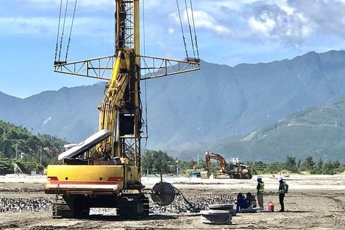 Đưa Cảng Chân Mây vươn tầm quốc gia