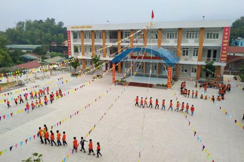 Đầu tư 129 công trình hạ tầng tại các cơ sở giáo dục