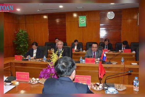 Đoàn công tác Kiểm toán nhà nước Lào làm việc với Kiểm toán nhà nước Khu vực IV