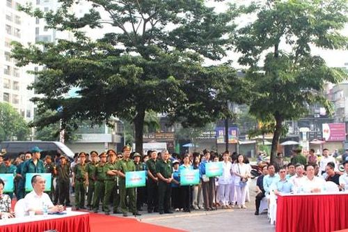 Phường Vĩnh Tuy: Triển khai cao điểm bảo đảm trật tự an toàn giao thông, đô thị, vệ sinh môi trường