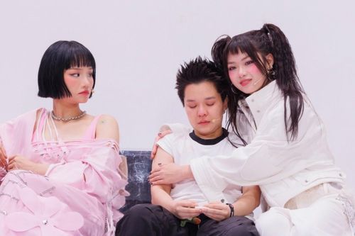 4 em xinh bị loại