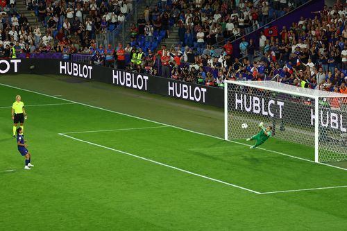 Hiện tượng kỳ lạ xảy ra ở Euro 2025