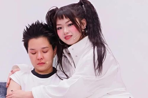 Kết quả Em xinh 'say hi' lại gây tranh cãi
