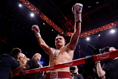 Usyk chứng minh đẳng cấp huyền thoại