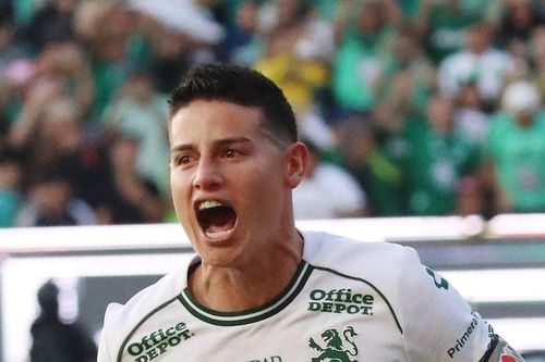 James Rodriguez đảo ngược tình thế