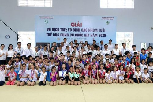 Khép lại giải vô địch các nhóm tuổi thể dục dụng cụ quốc gia 2025: TP.HCM nhất toàn đoàn
