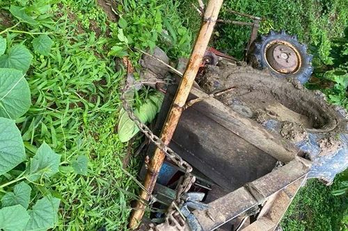 Lâm Đồng: Lật máy cày khiến thanh niên làm thuê thiệt mạng