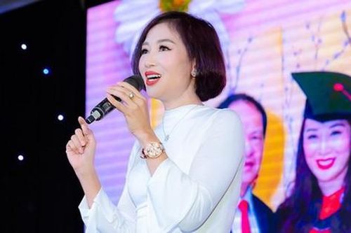 Hoa khôi Thể thao Thu Hương sau 30 năm đăng quang, U50 trẻ đẹp khó tin