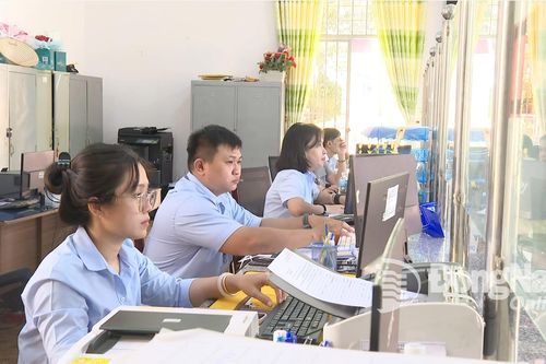 Thủ tục hành chính cấp giấy phép lưu hành xe vận chuyển hàng siêu trường, siêu trọng sẽ được giải quyết trong một ngày làm việc