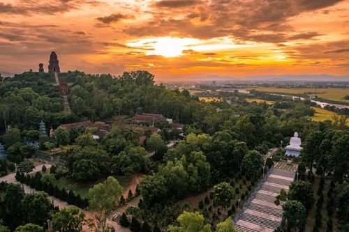 Vùng trời Tổ quốc và không gian văn hóa Phật giáo