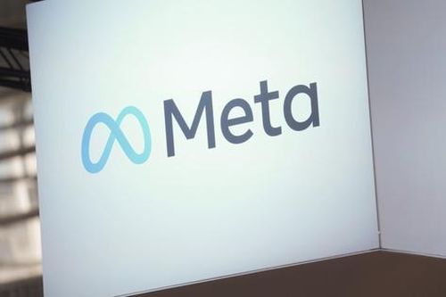 Điểm tuần: Hai chuyên gia AI rời Apple sang Meta, hé lộ giá của điện thoại iPhone gập