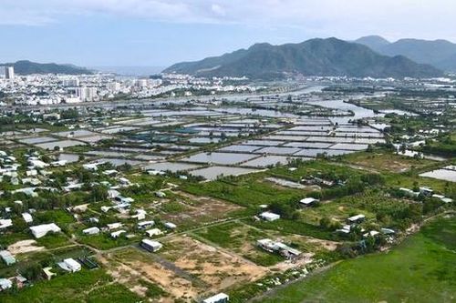 Khánh Hòa tăng cường phân cấp, kiểm soát tiến độ giải phóng mặt bằng các dự án trọng điểm