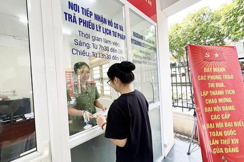 Ứng dụng mạnh mẽ chuyển đổi số trong cấp phiếu lý lịch tư pháp