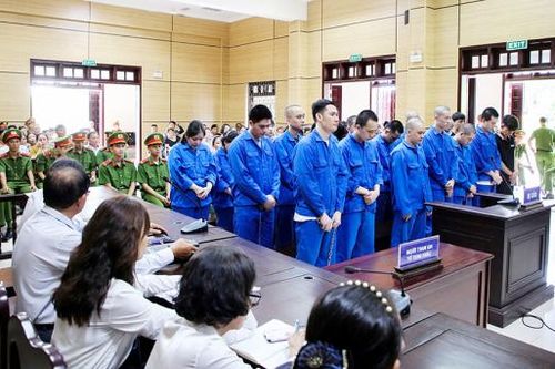 Bài học đắt giá cho nhiều người yêu qua mạng với 'app tình yêu' và 'app sex'