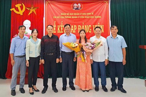 Đảng bộ Ban Quản lý Khu kinh tế tỉnh học và làm theo Bác