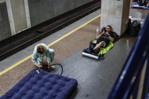 Những đêm không ngủ ở thủ đô Ukraine vì các cuộc tấn công xuyên đêm của Nga