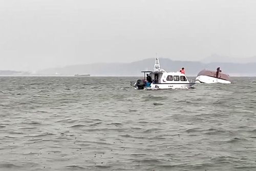 Dông lốc mạnh khiến lật tàu ở Hạ Long: Chuyên gia khí tượng nhận định bất ngờ