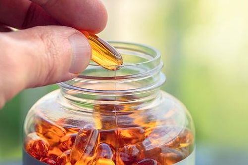 Có nên uống omega-3 quanh năm?
