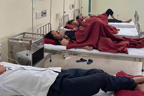 Sau khi ăn giỗ, 9 người nhập viện