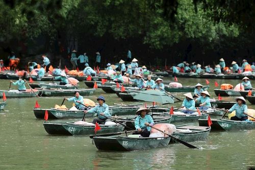 Ninh Bình: Hạn chế họp, ngưng đón khách đường thủy để tránh bão số 3