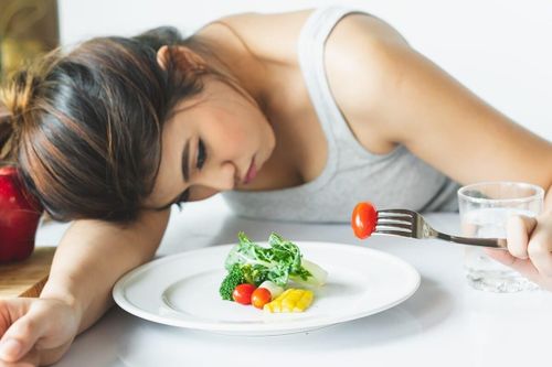 Thức dậy gặp 7 triệu chứng này, coi chừng thận yếu