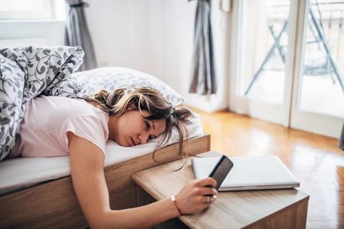 Ngủ ít hơn 6 tiếng gây hại như thế nào?