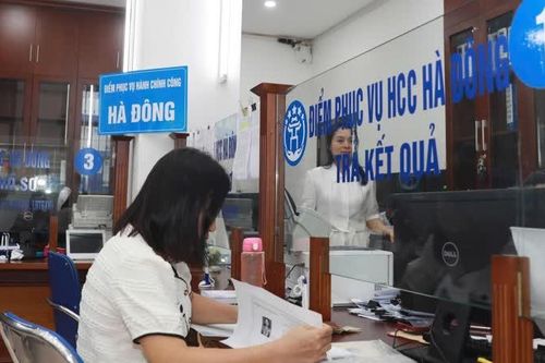 Hà Nội: đẩy mạnh tiếp nhận, giải quyết thủ tục hành chính trực tuyến trên hệ thống dịch vụ công