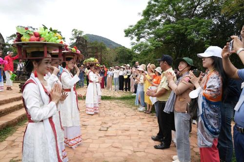 Cơ hội 'vàng' để định hình lại bản đồ du lịch