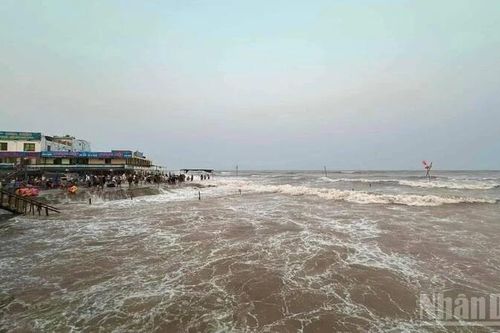 Hưng Yên: Hơn 2.000 lao động ngoài biển, cửa sông đã được di dời vào nơi an toàn