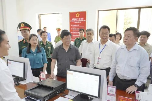 Trưởng Ban Tuyên giáo và Dân vận Trung ương làm việc với đặc khu Kiên Hải (An Giang)