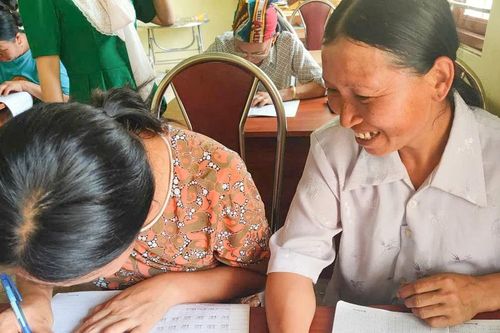 Cao Bằng nỗ lực xóa mù chữ, mở đường cho phát triển bền vững