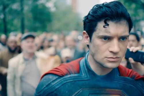 'Superman' có thoát được lời nguyền?