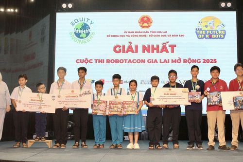 118 học sinh Gia Lai lần đầu thi tài năng Robotacon