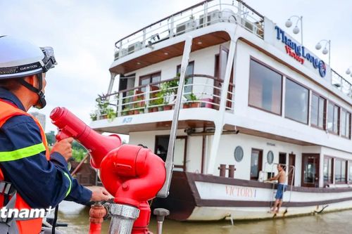 Hà Nội chủ động triển khai các biện pháp phòng chống bão số 3 trên tuyến sông Hồng
